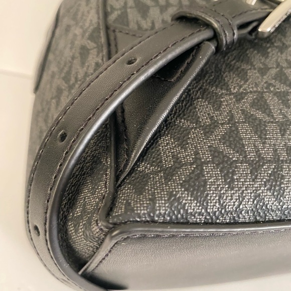 Michael Kors Sheila  Black Backpack - Picture 10 of 12